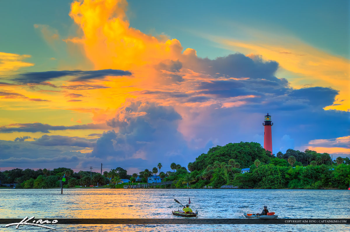 Kayaking the Jupiter Inlet by the Red Lighthouse