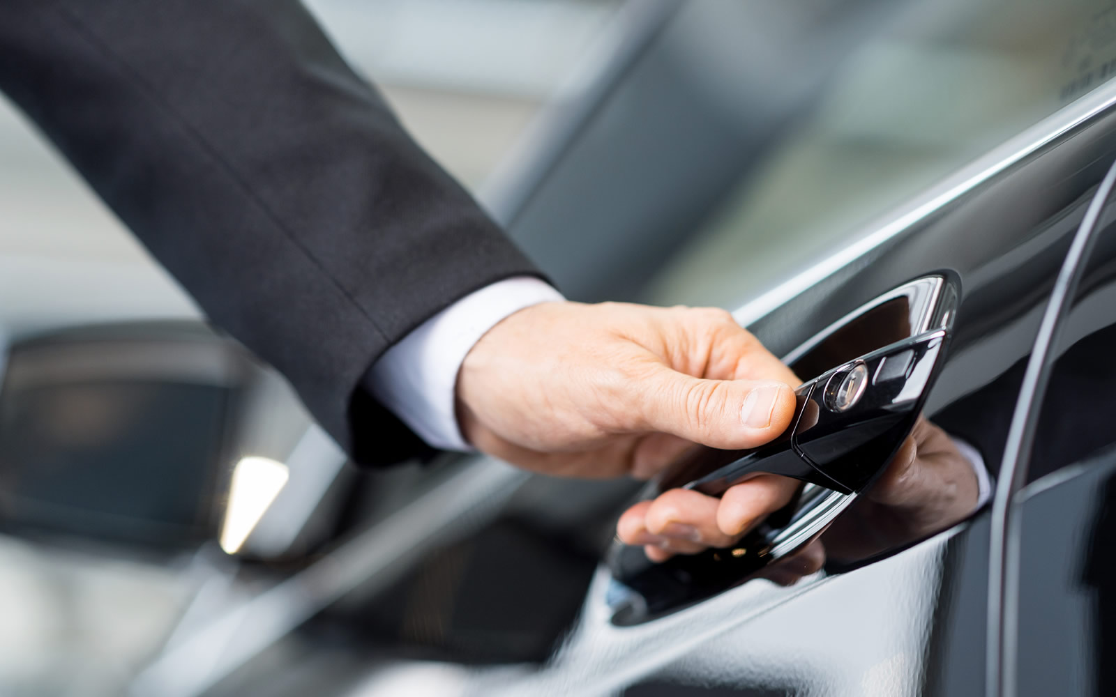 Browse today's best veteran discounts!