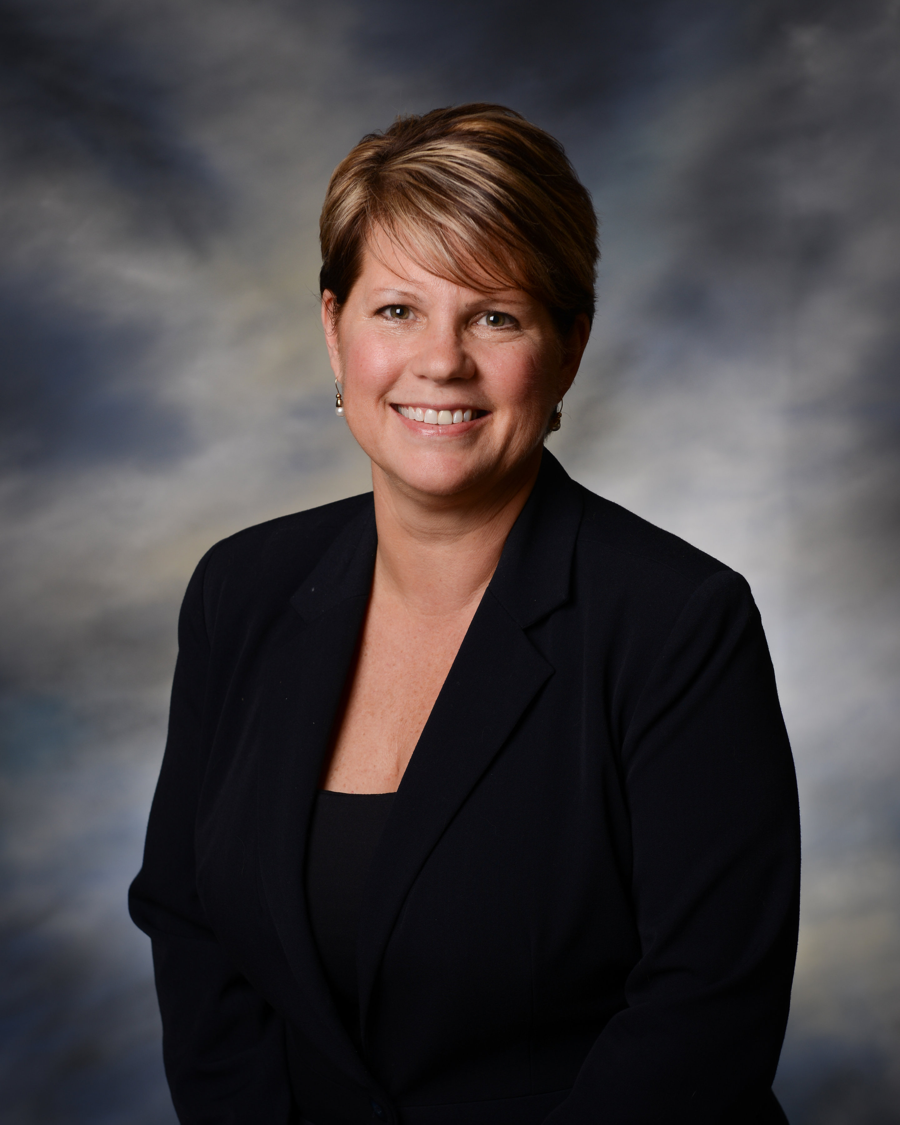 Agent Bio Fenton, MI Real Estate Legacy Realty Pros