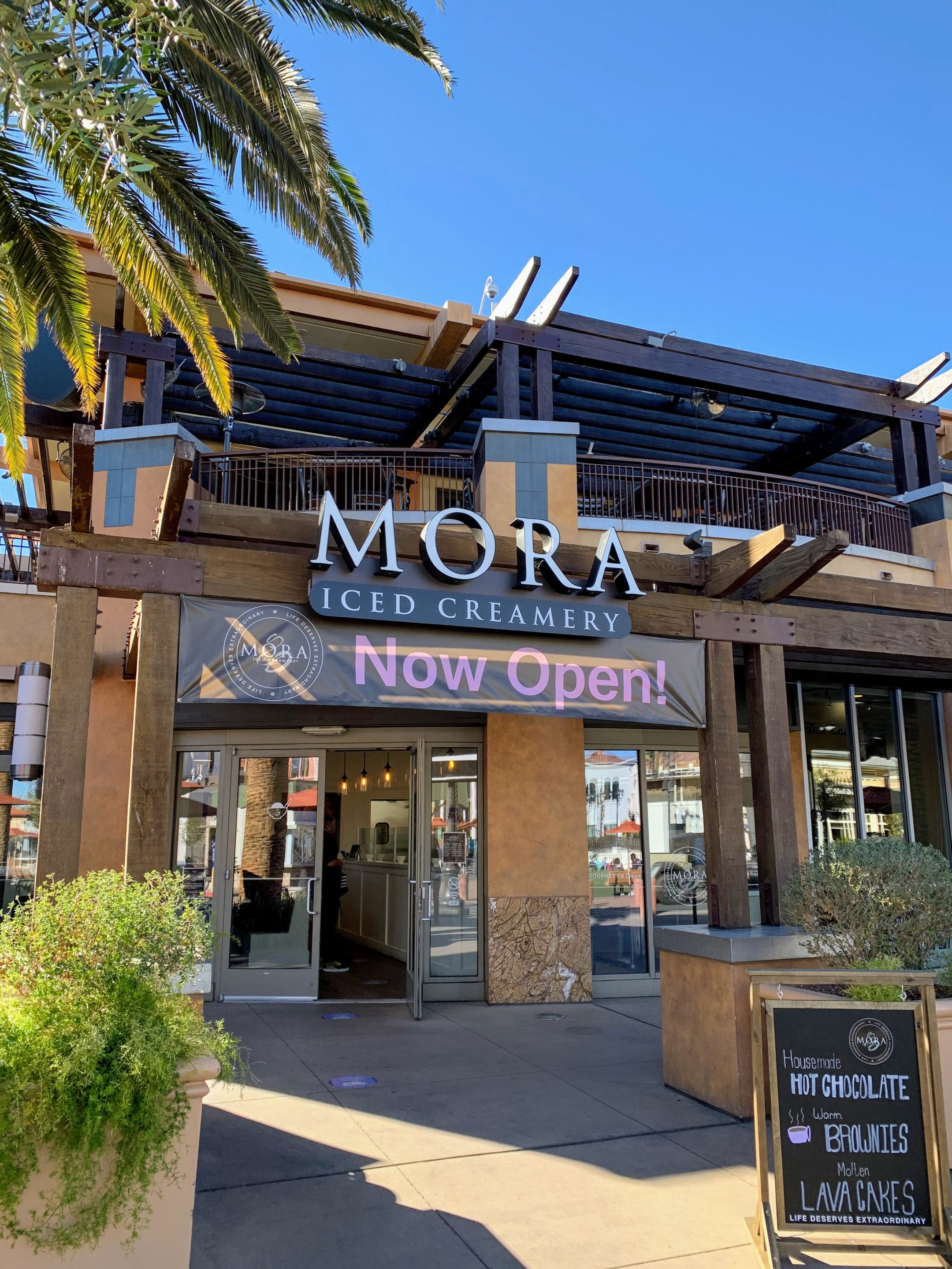 Mora Iced Creamery Town Square Las Vegas