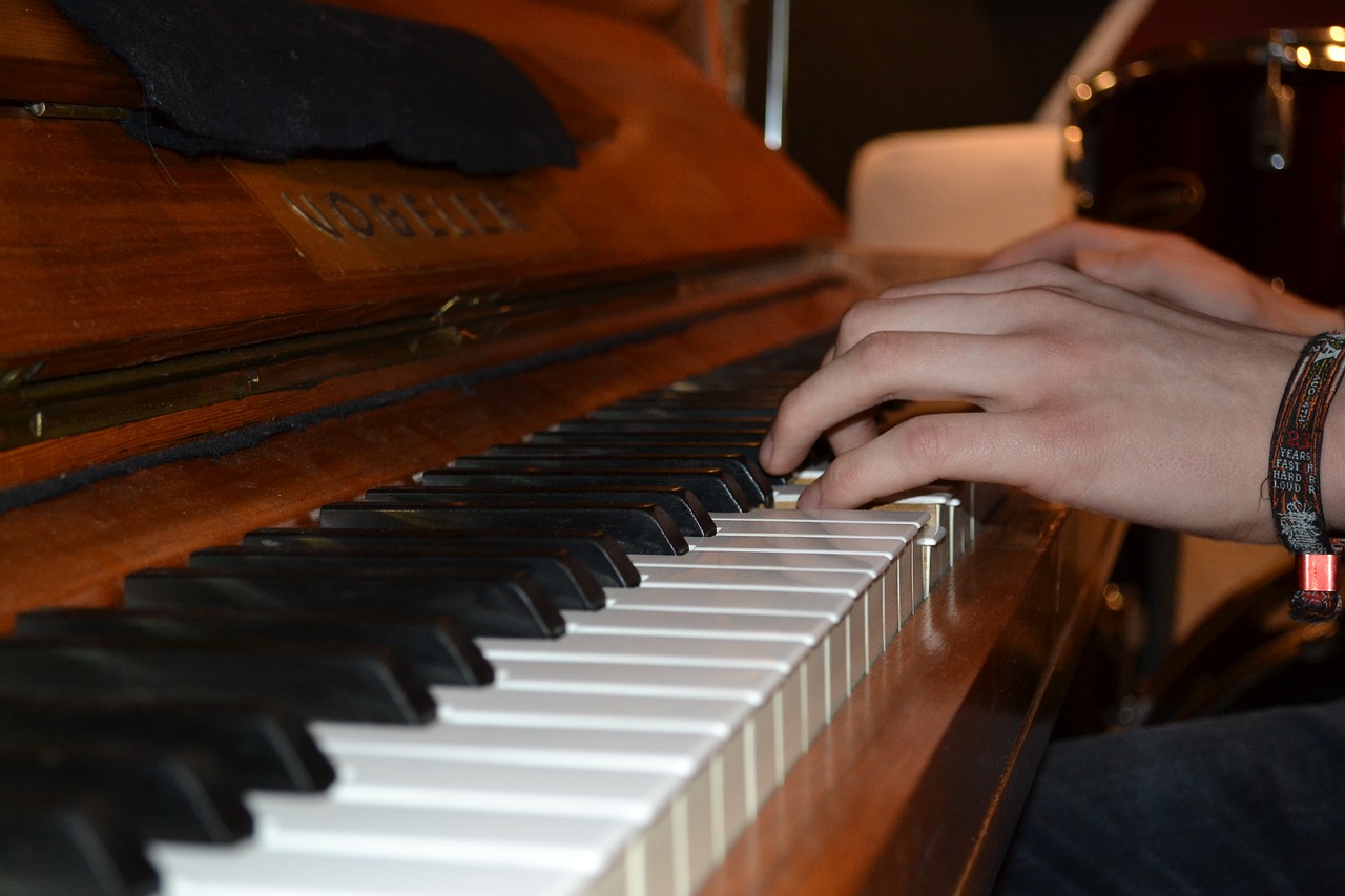 Instant Piano for Hopelessly Busy People MSAD1 Adult &amp, Community