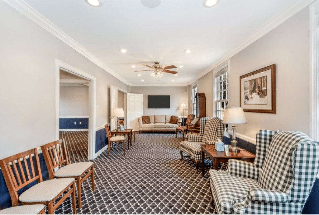 Tour Our Facilities Everly Funeral Home & Cremation Service