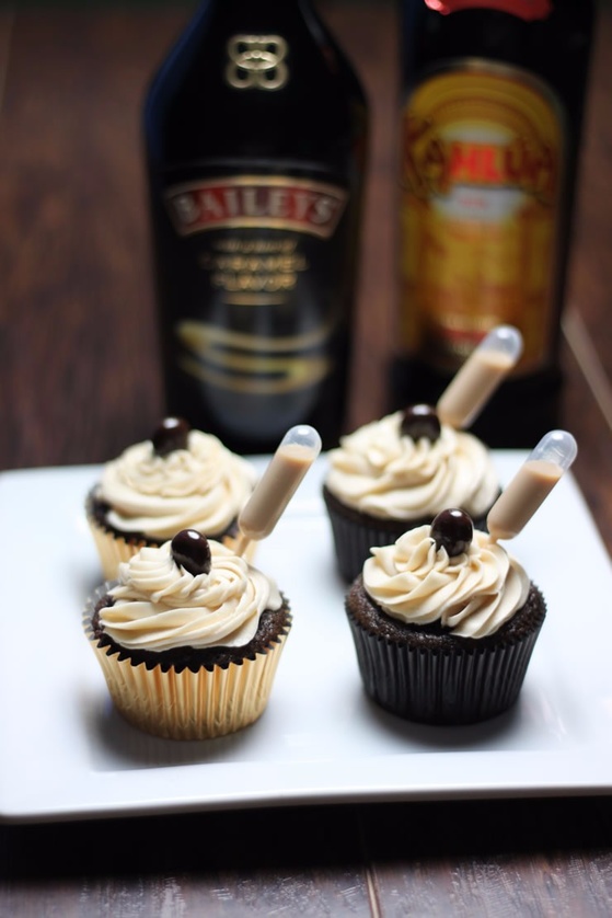 17 Very Boozy Cupcake Recipes for Adults Only