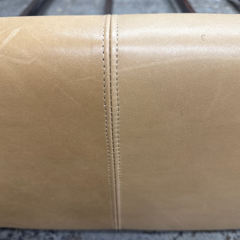 Brownstone Queen Size Laguna Bedframe. Original Price 6,250 Design