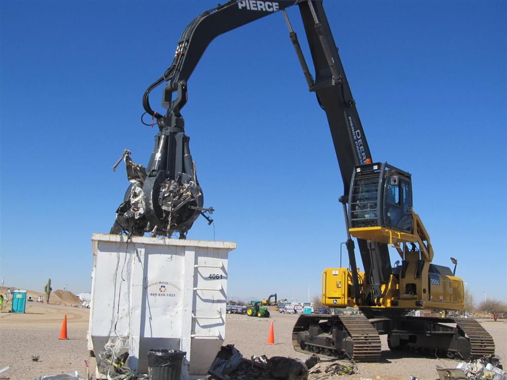 Erb Equipment, Pierce Pacific Build John Deere ScrapHandler Story ID 20296 Construction