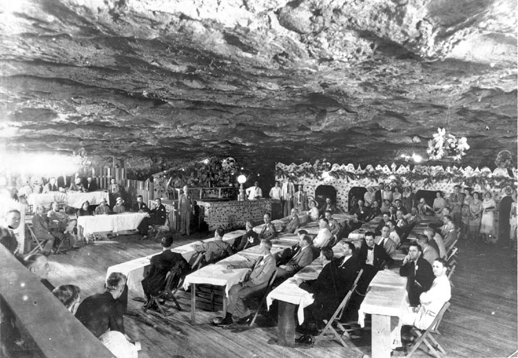 Wonderland Cave Encyclopedia of Arkansas