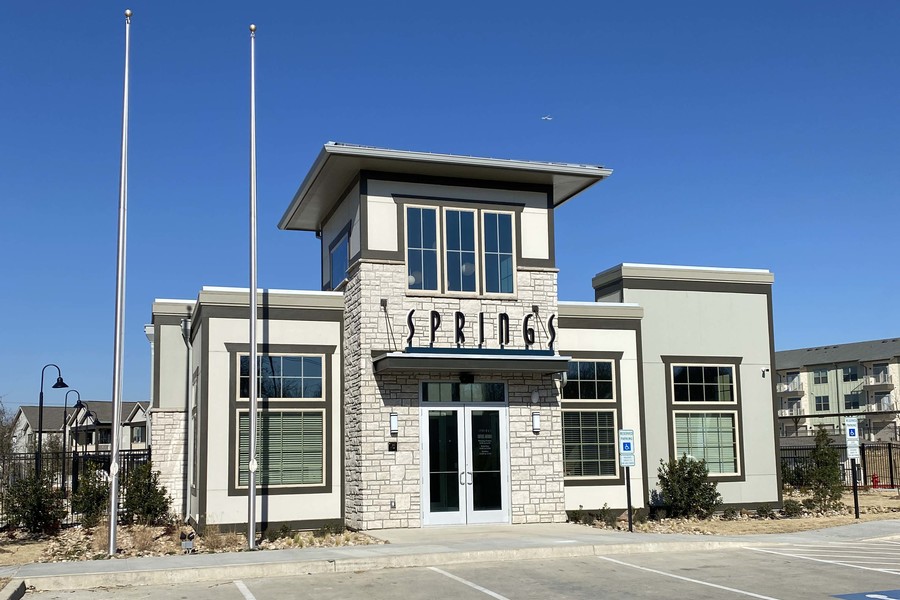 Springs at Grand Prairie