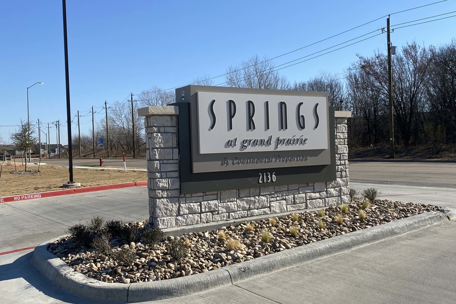 Springs at Grand Prairie
