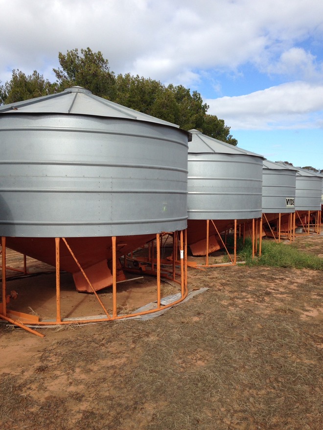 Sherwell field bins x2 Machinery & Equipment Grain Storage