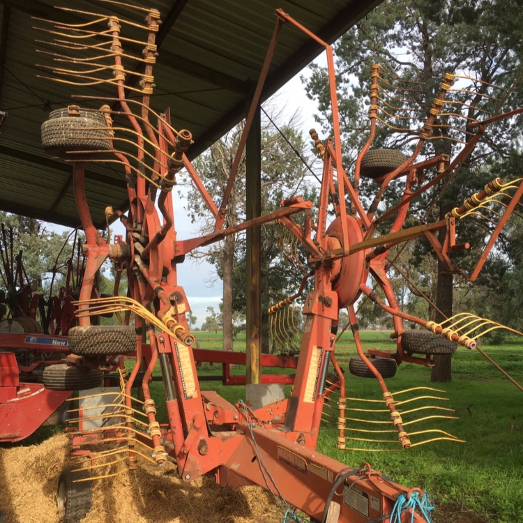 Hay Rake, Niemeyer Machinery & Equipment Hay and Silage