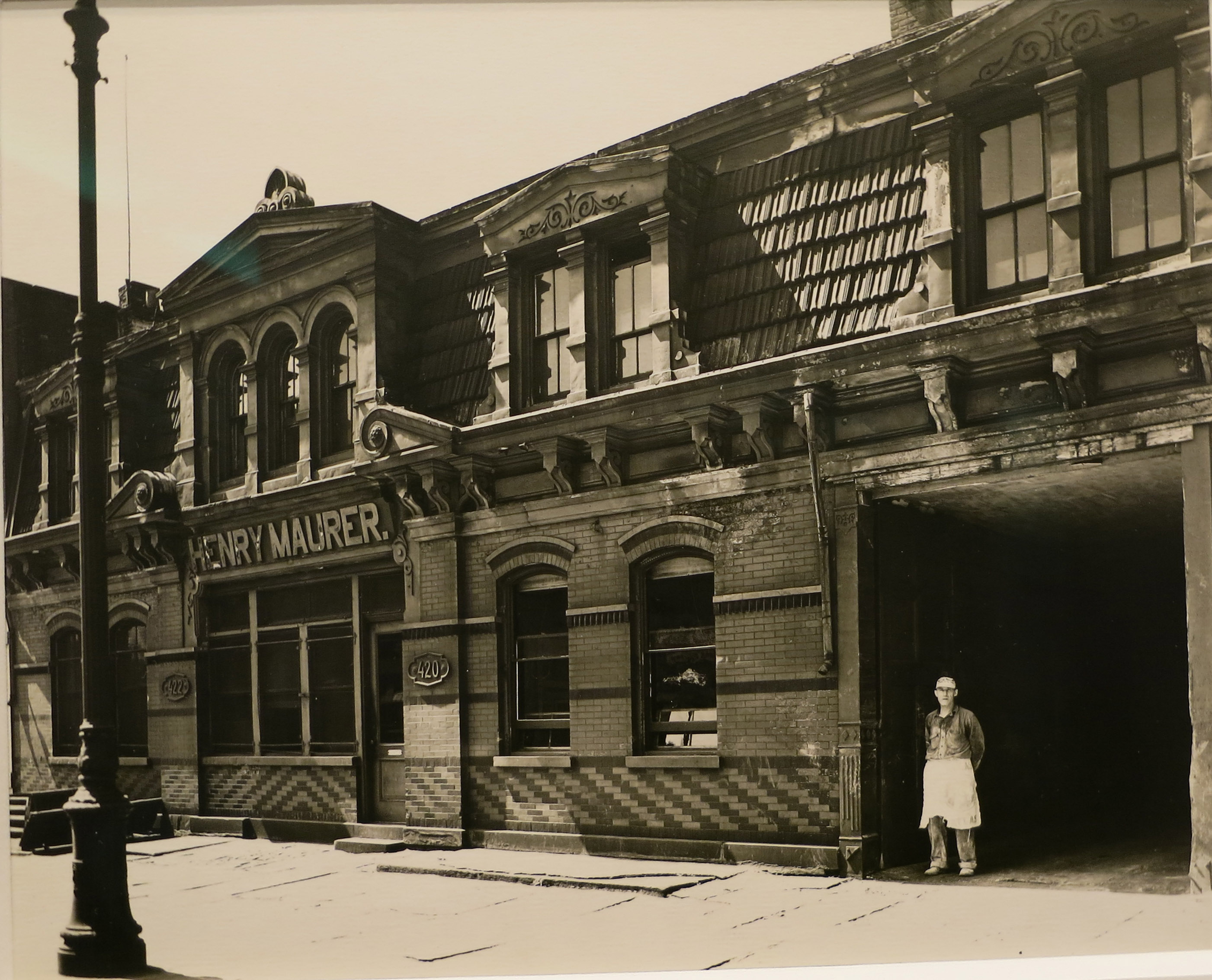 howard greenberg gallery new york art tours