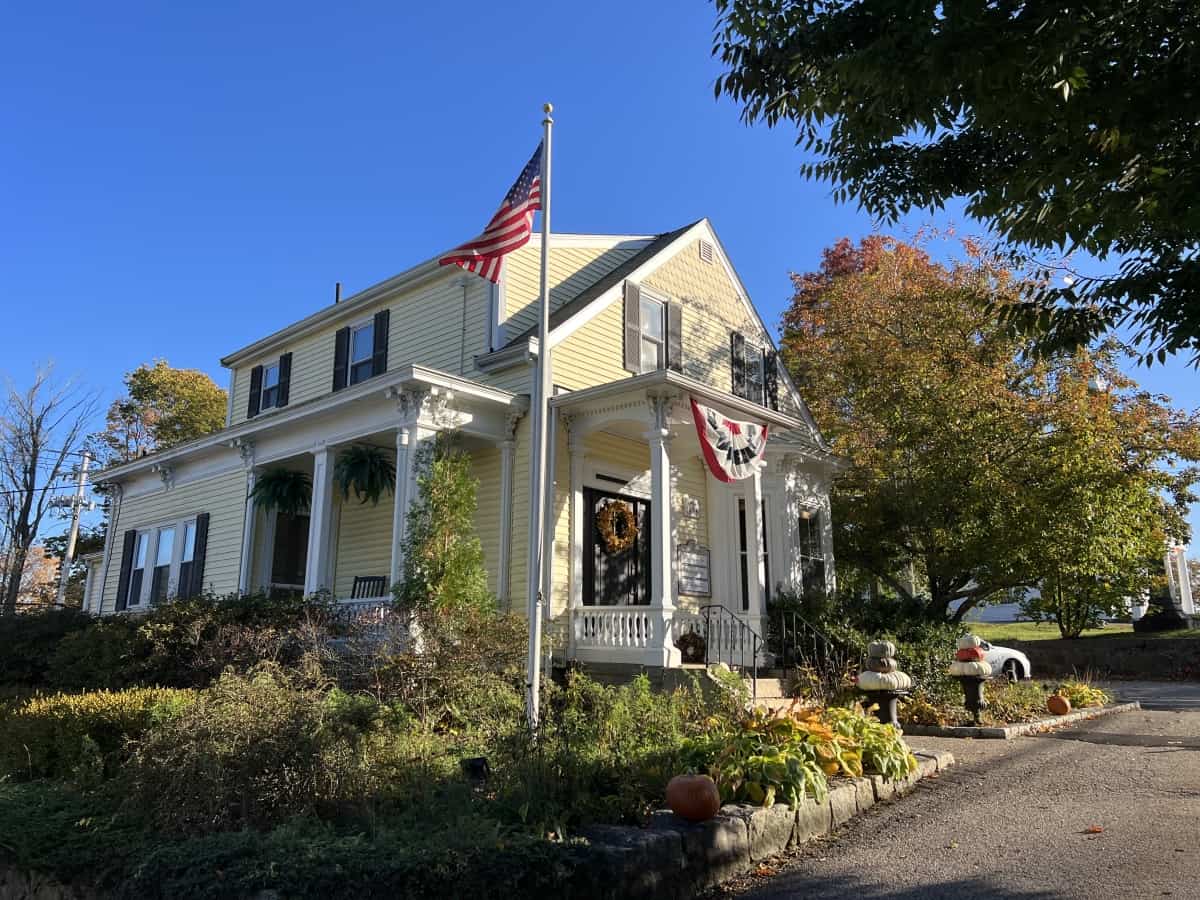 Our Offices Advisors Living