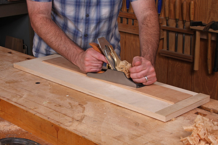 A planing stop for long and thin boards FineWoodworking