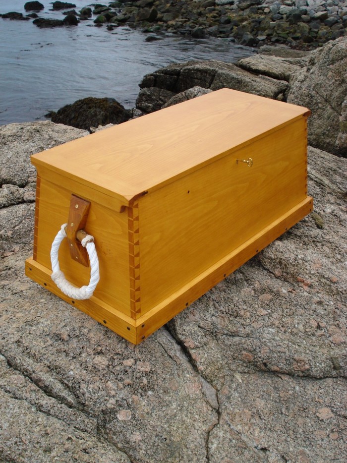 Sea Chests, plans from Gary Larkins, WA FineWoodworking