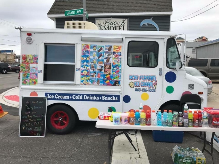 Hire Ice Cream Truck, Dunk Tank &amp; Bounce Houses Party Rentals in