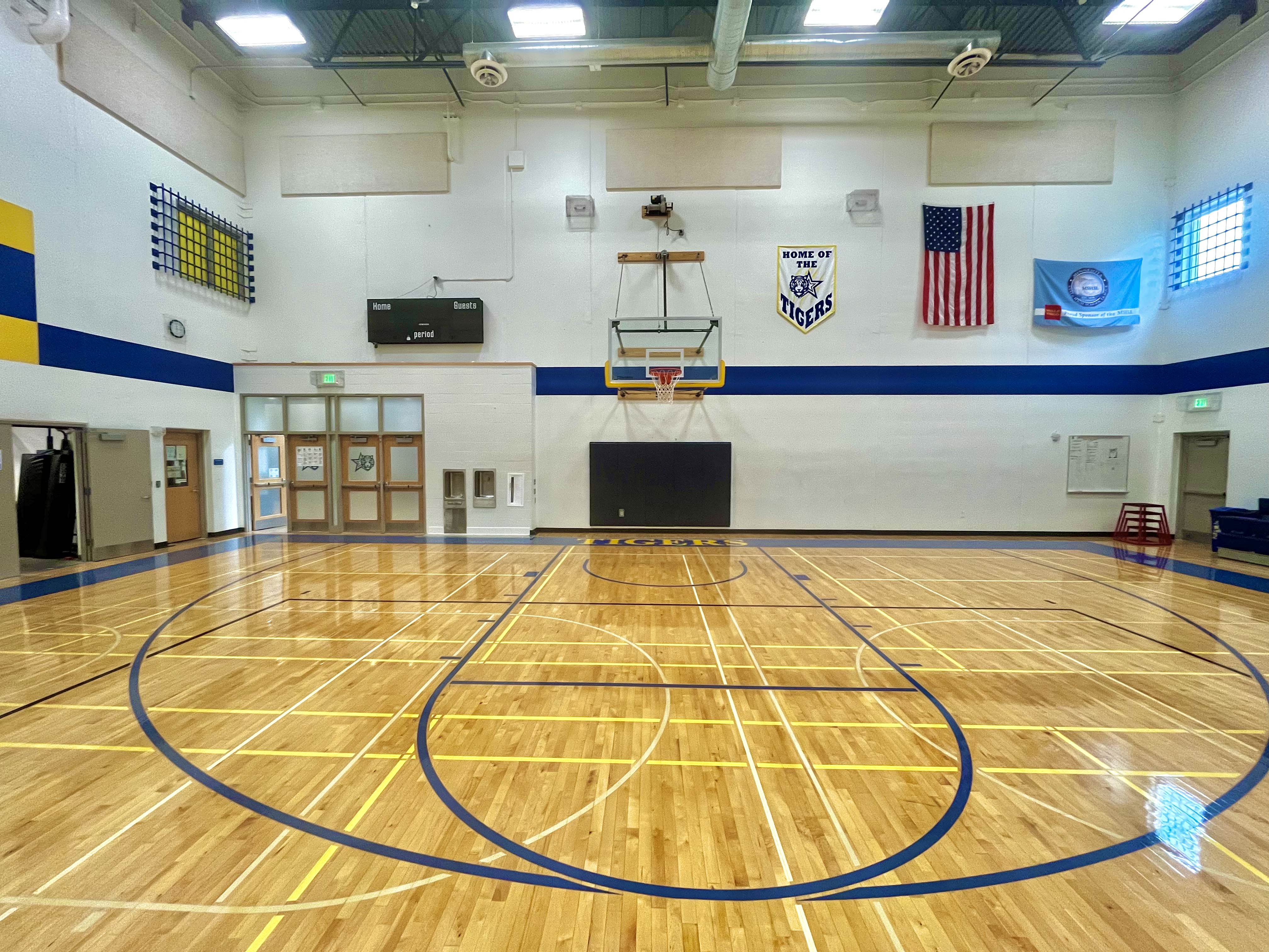 GoodRun Rent indoor basketball courts by the hour