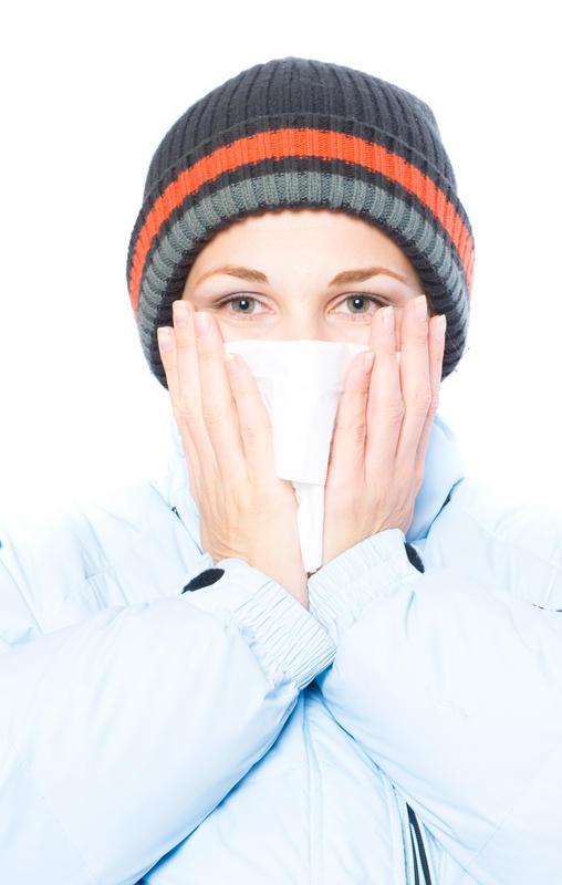 larkspureivk spitting up green mucus in the morning