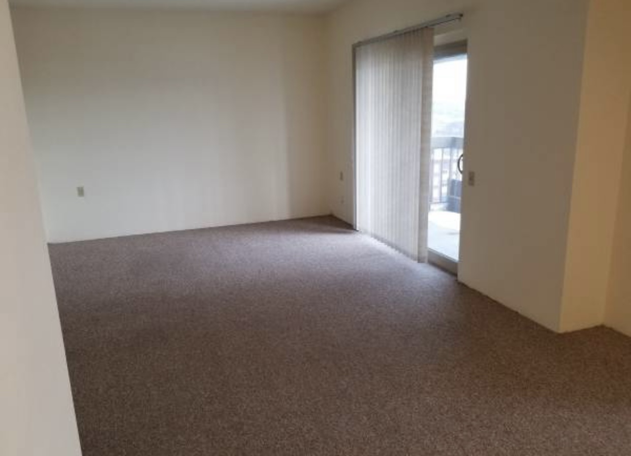 Capitol Commons Senior in Lansing, Michigan