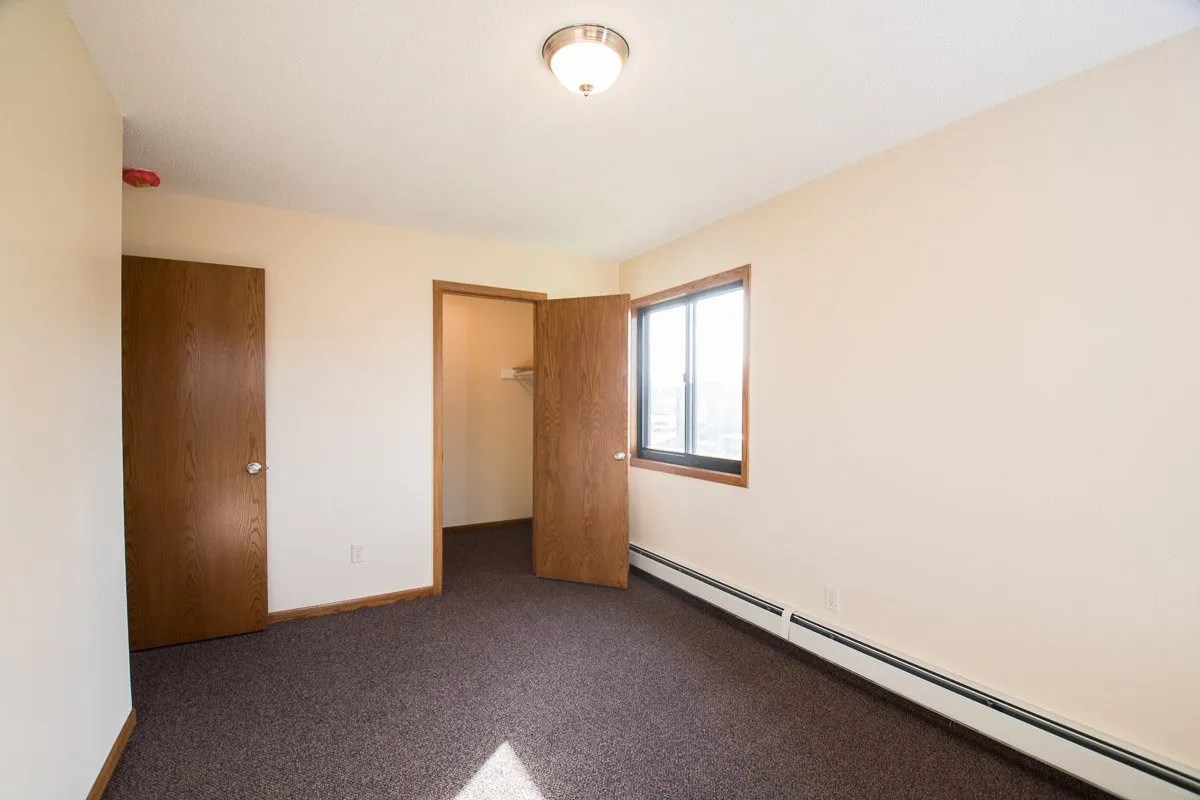 Park Place Apartments & Townhomes in Little Falls, Minnesota