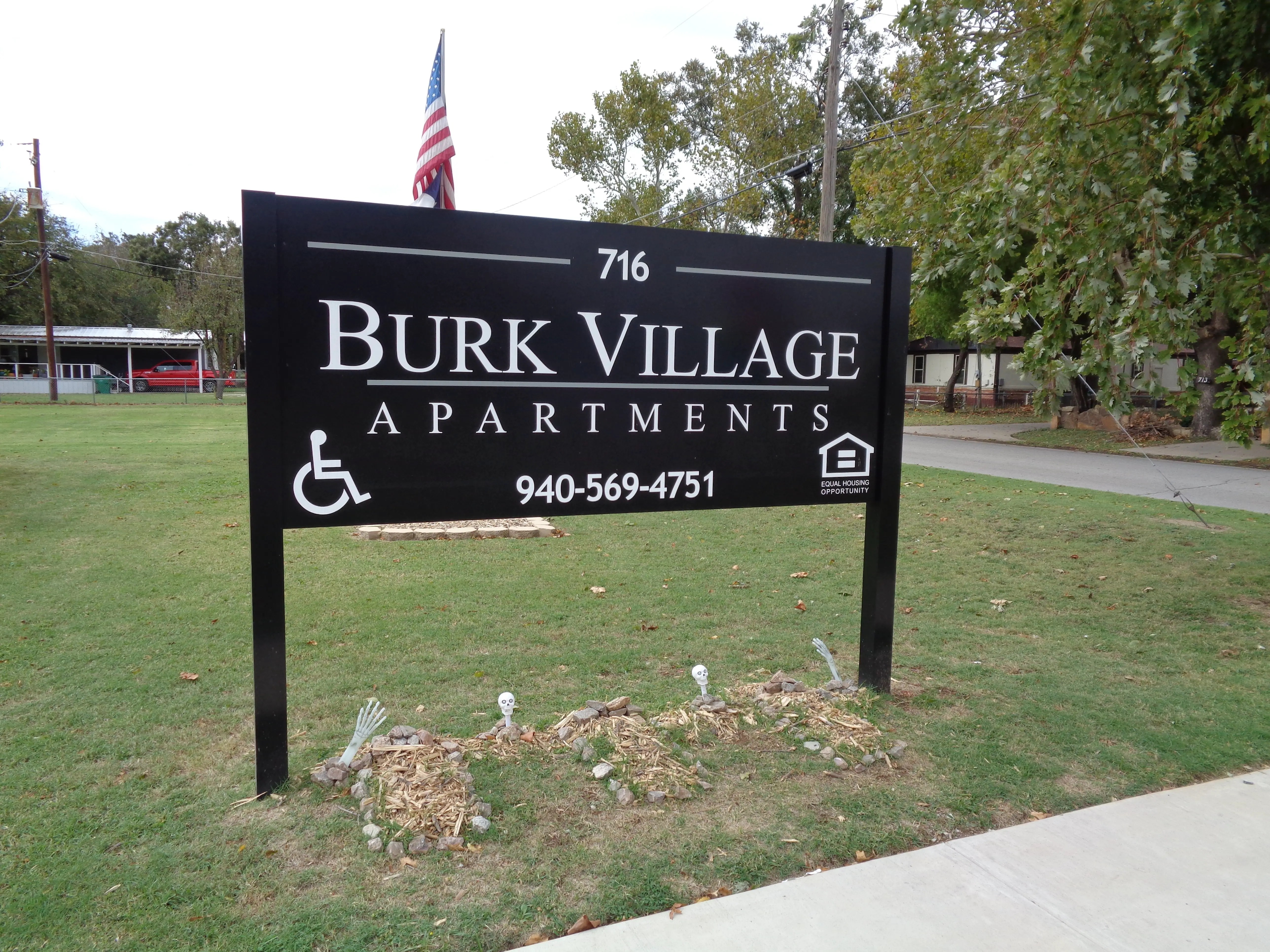 Burk Village Apartments in Texas