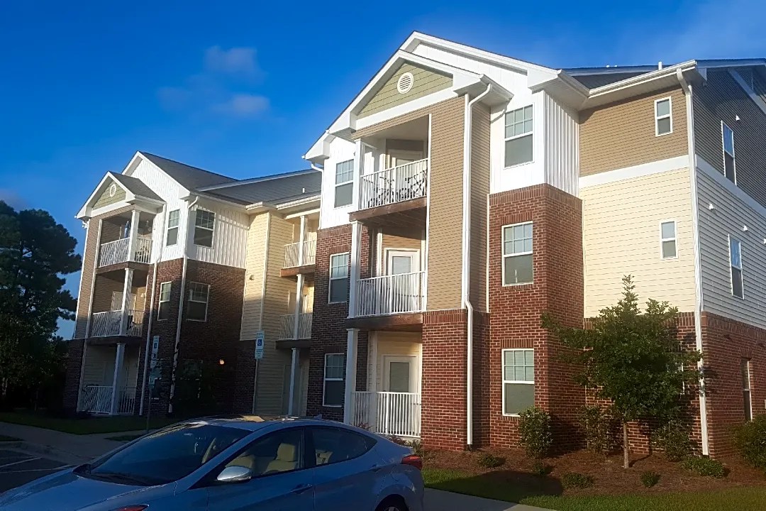 Lockwood Village Apartments in Wilmington, North Carolina