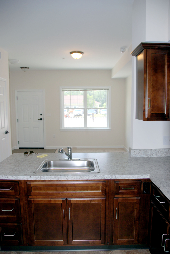 Low Apartments and Affordable Housing For Rent in Tolland County, CT