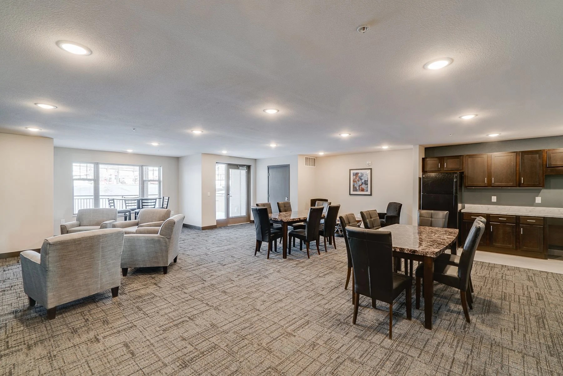 Edison Apartments in Roseville, Minnesota