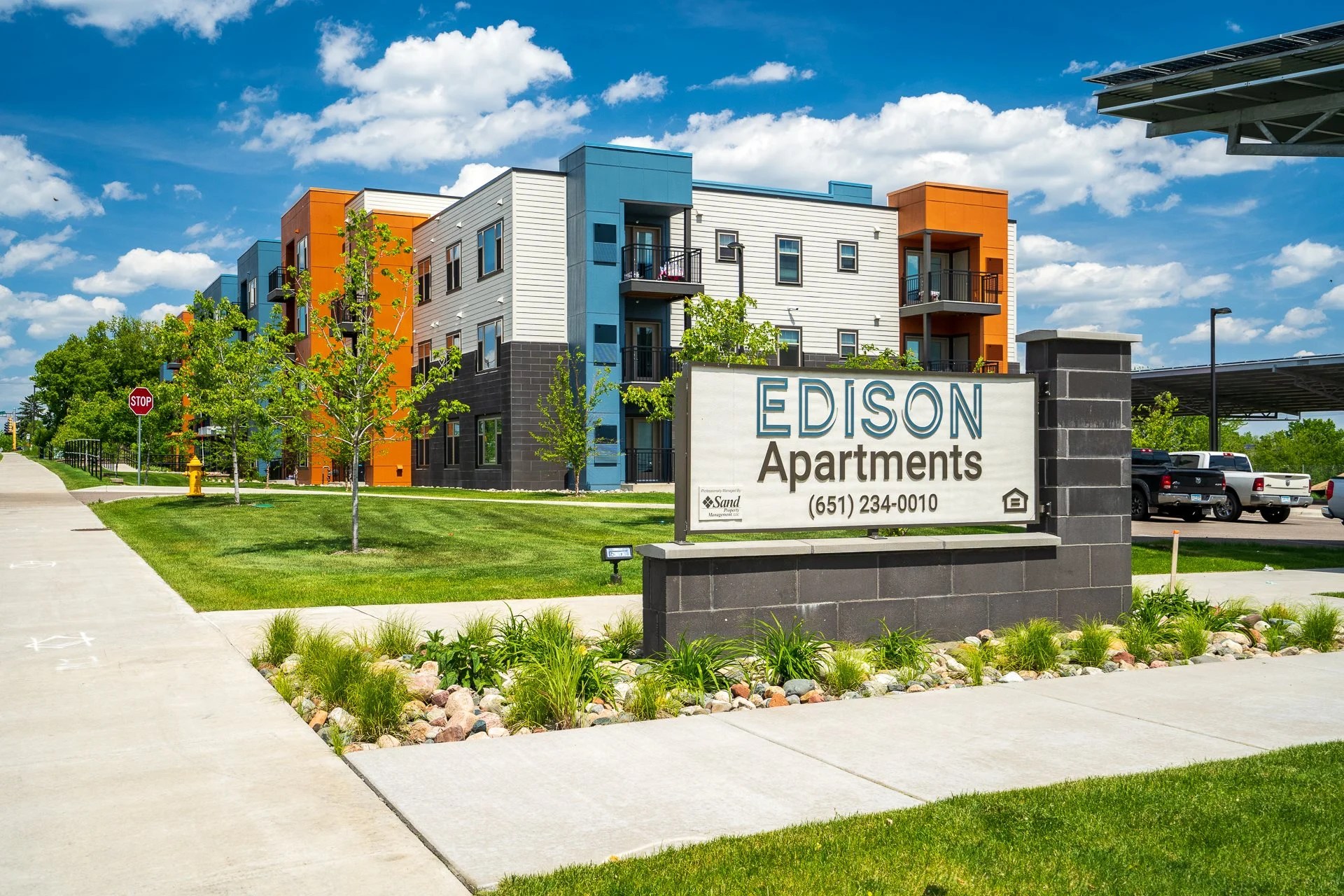 Edison Apartments in Roseville, Minnesota