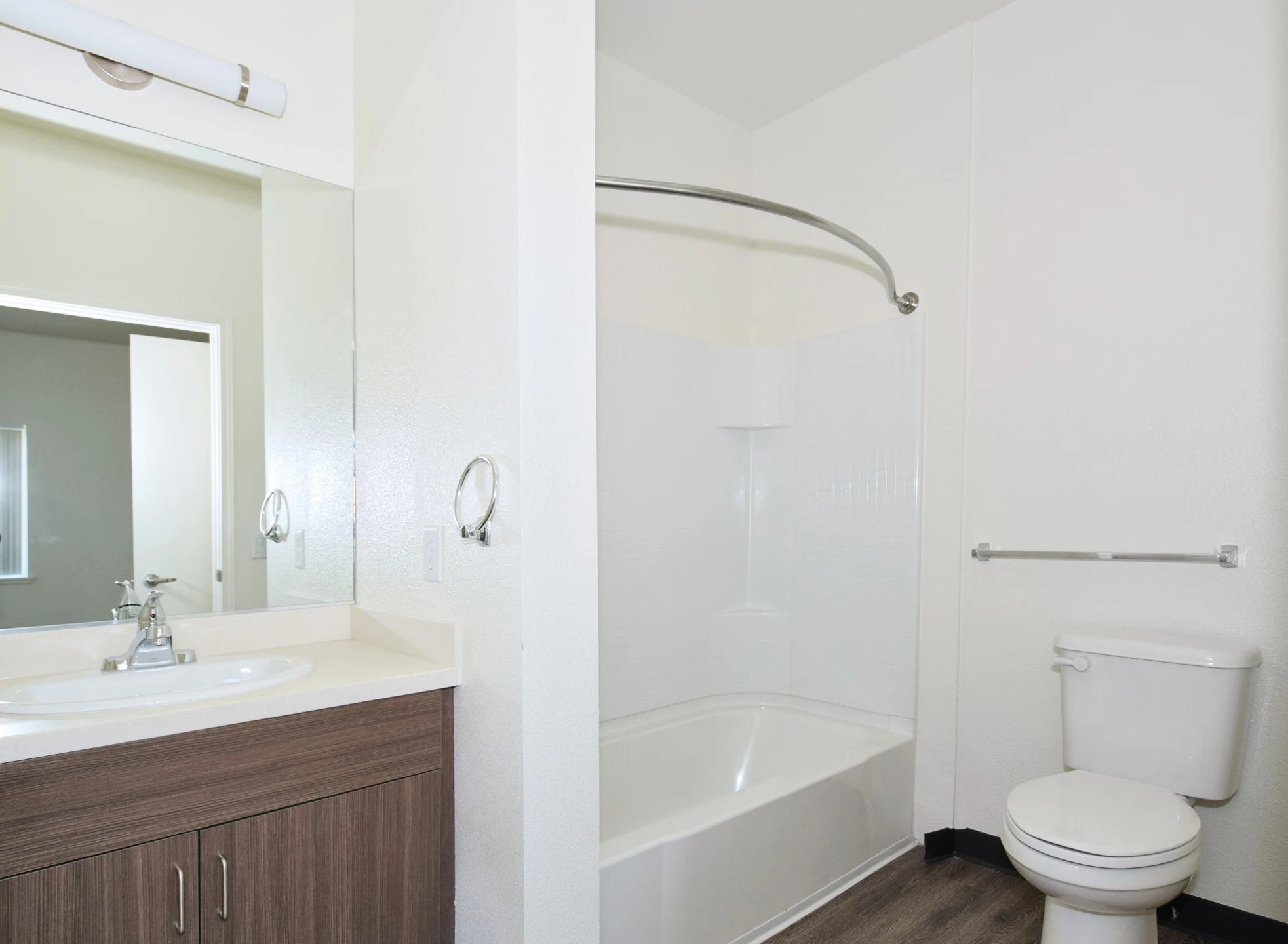 Riverbend Family in Oroville, California