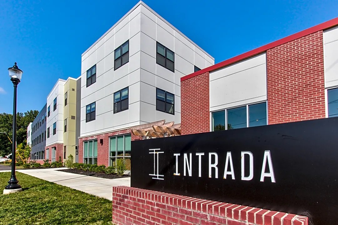 Low Apartments and Affordable Housing For Rent in Saratoga