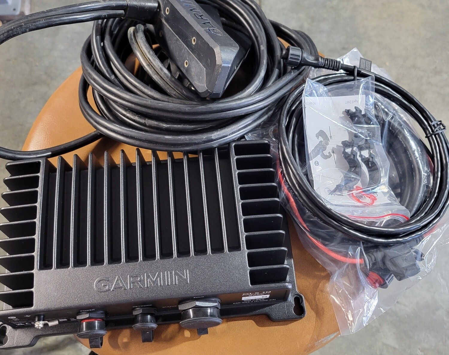 GARMIN PANOPTIX LIVESCOPE SYSTEM LVS32/USED