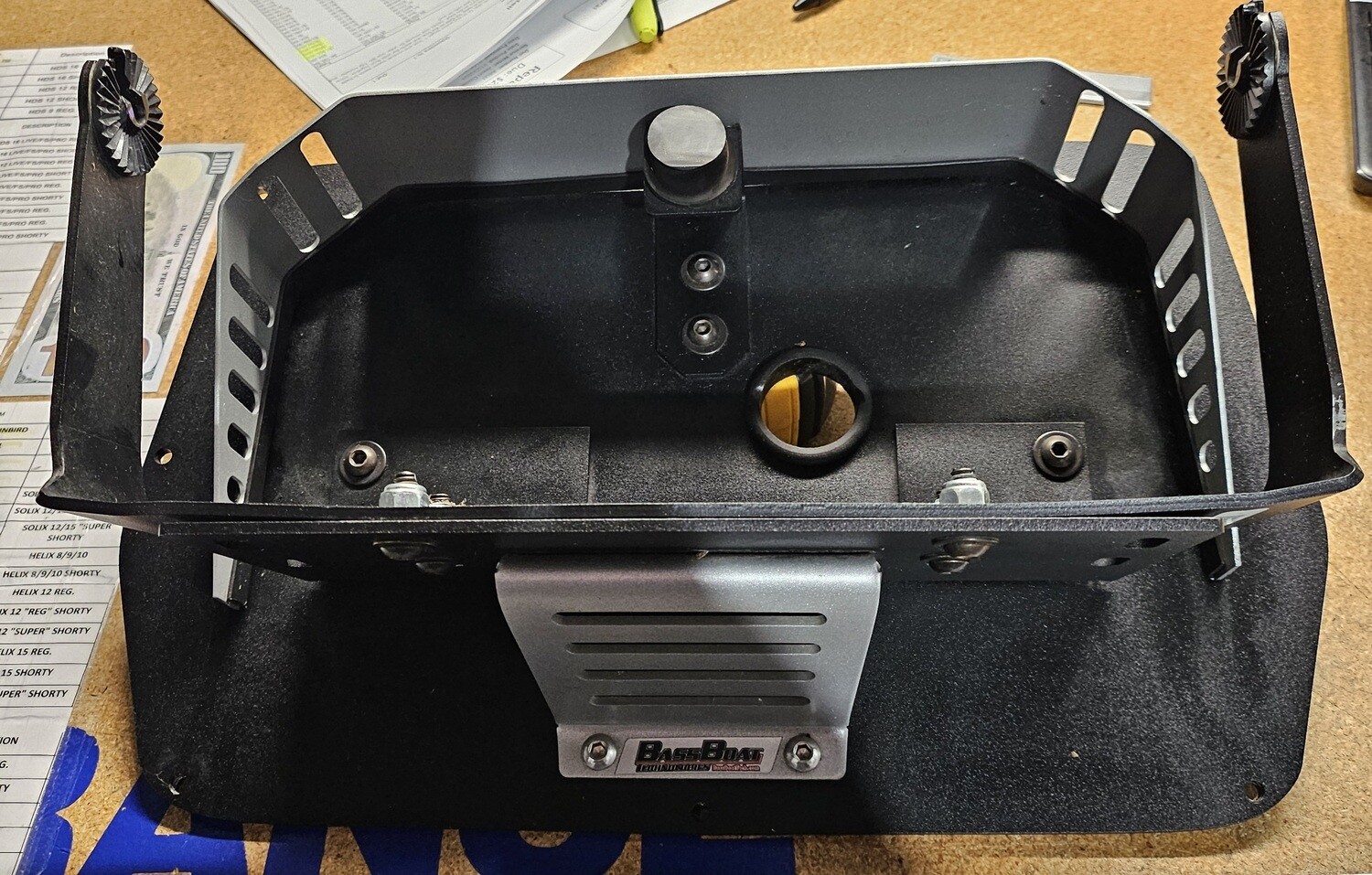 SKEETER FX/2X BBT Mount/USED