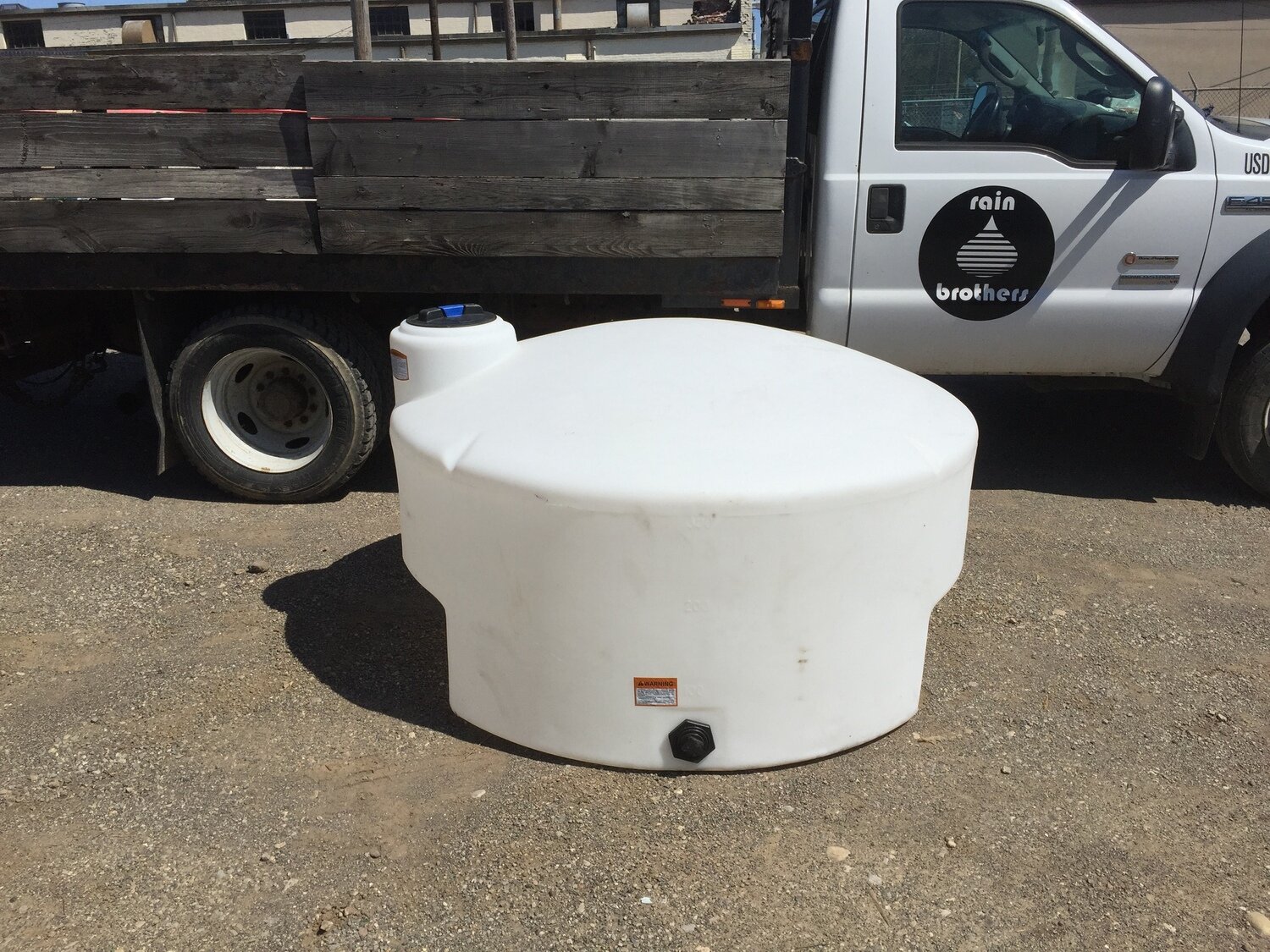 425GALLON NORWESCO PICKUP TRUCK TANK