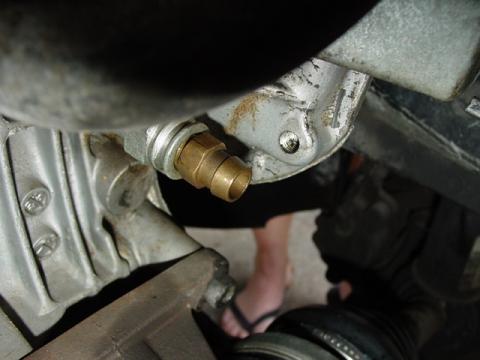 How To Replace The Head Gasket On A Volvo 5-Cylinder