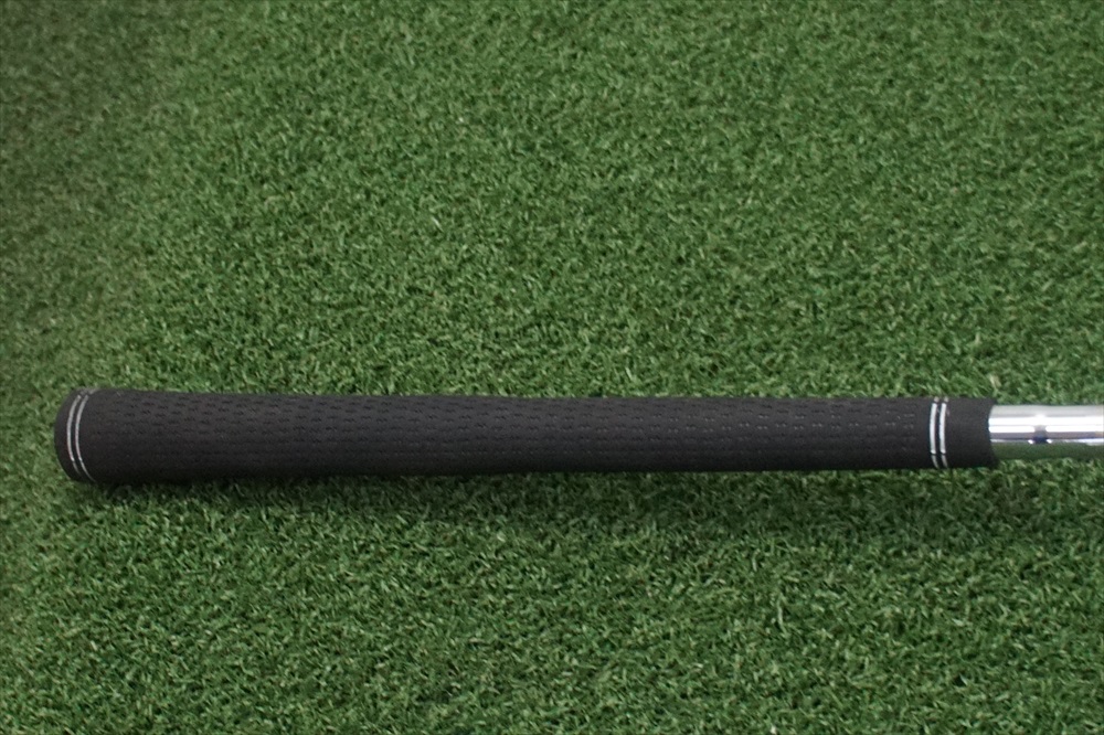 Adams Idea Tech V4 Hybrid Pitching Wedge Steel Regular Flex 163601 Used