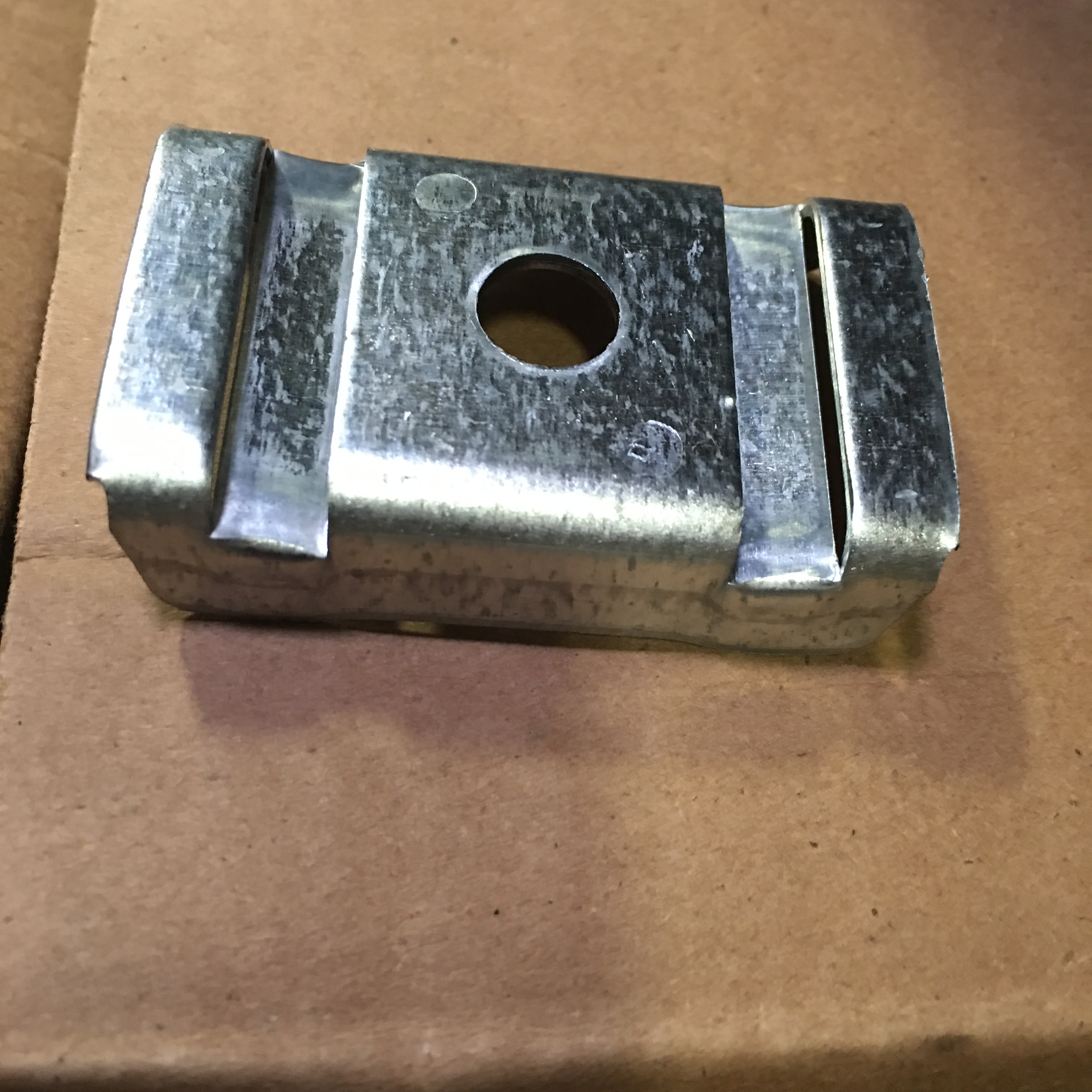 DM4703GA (BA3) 3/8" DUCTMATE DUCT STRAP BRACKET (BOX OF 200 PCS) American Metals Supply Co., Inc.