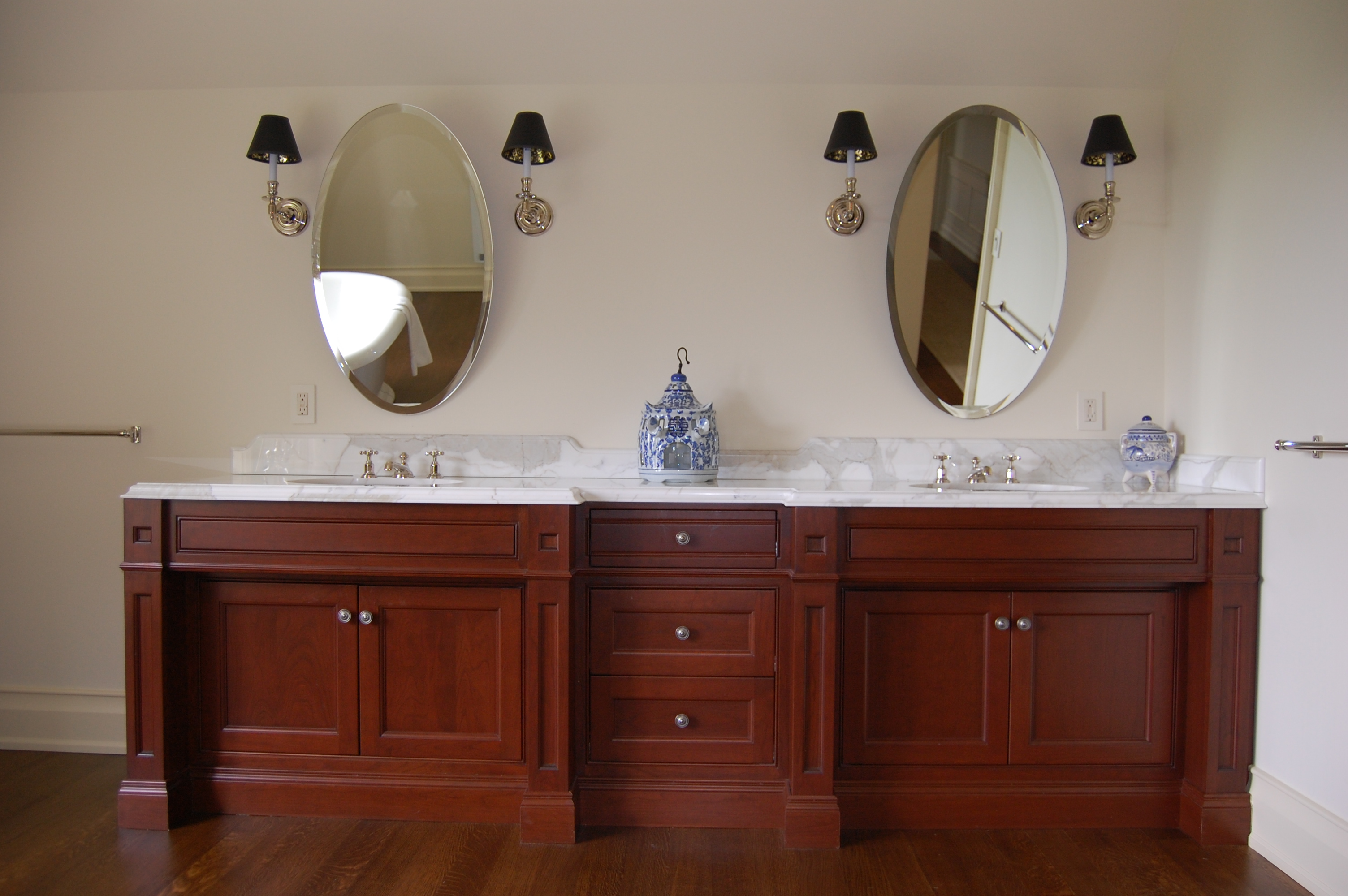 Kingsway Village Custom Homes