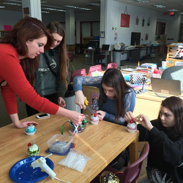 Waggener High Library LibGuides at Jefferson County Public