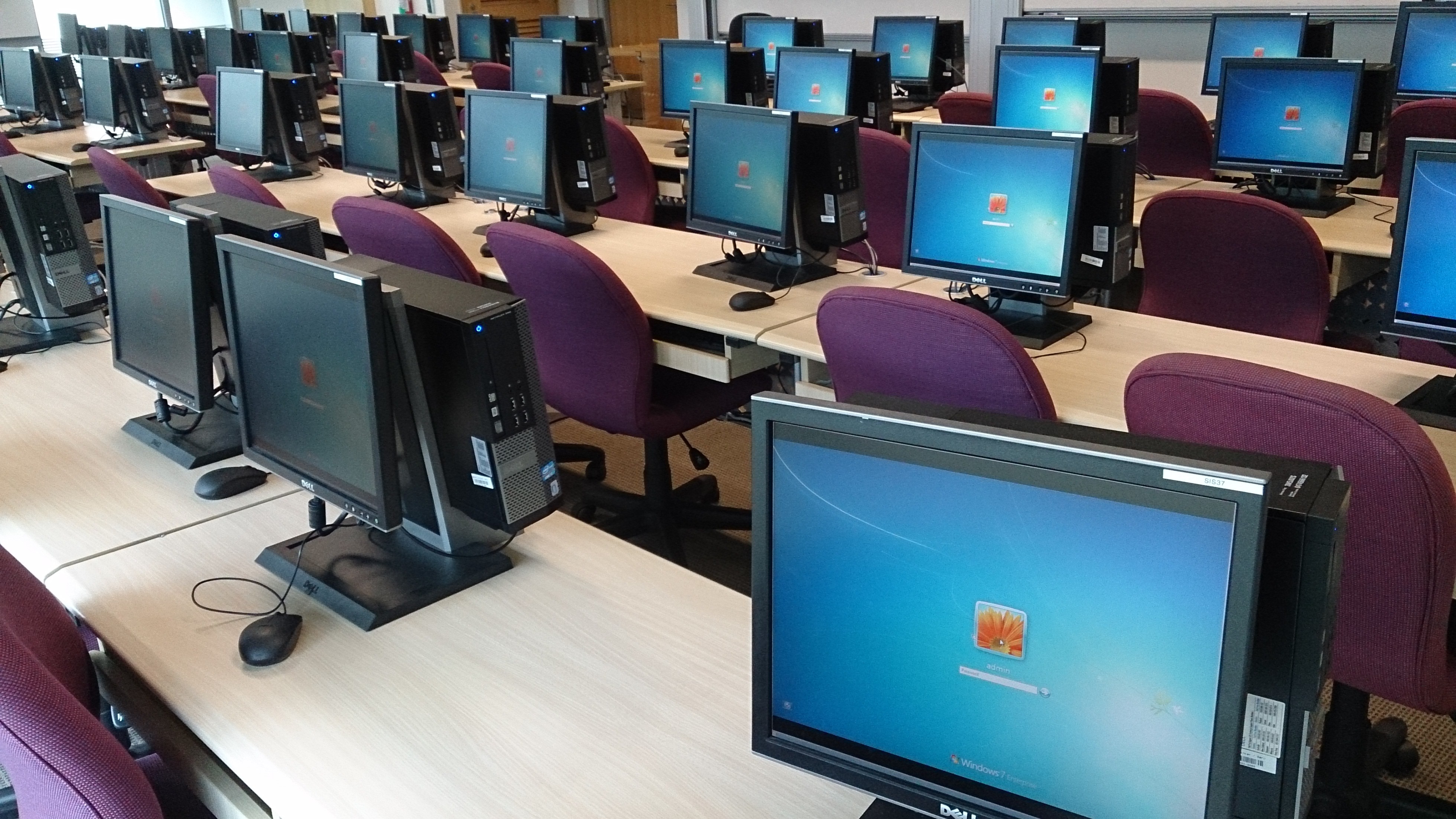 Computers & Equipment Resources for Faculty & Staff LibGuides at