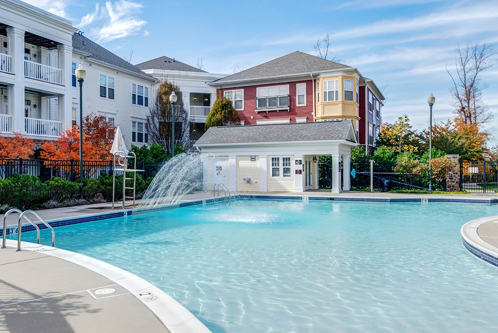 Luxury Apartment Amenities in Dulles, VA Lerner Parc Dulles