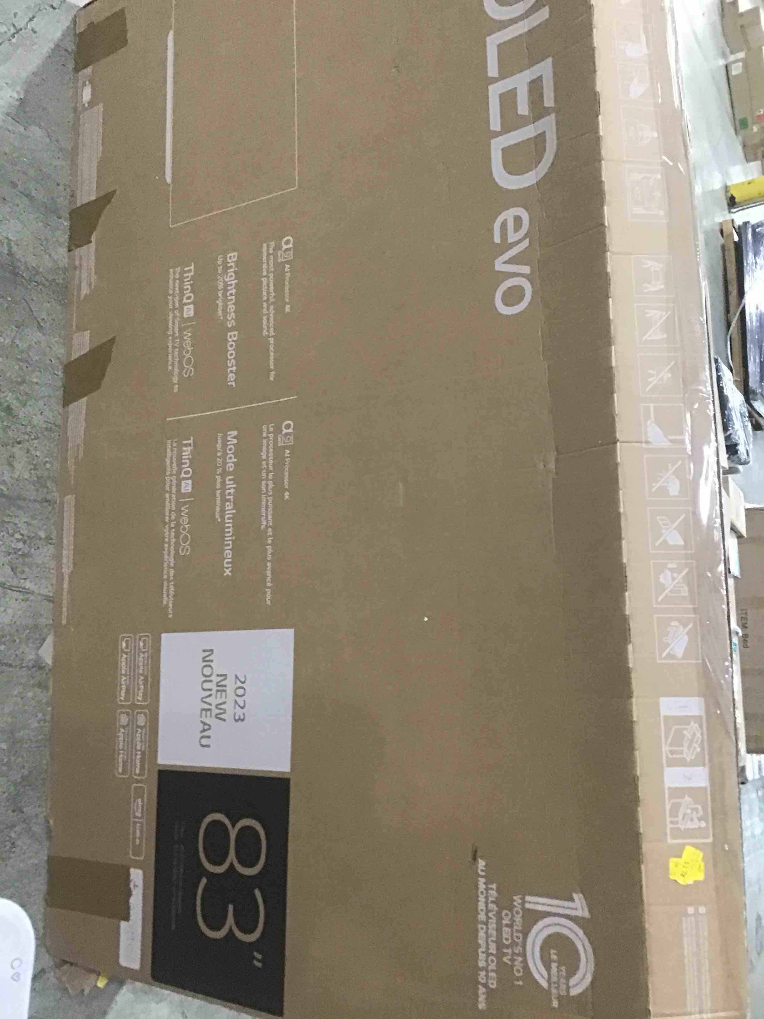 LG C3 Series 83-Inch Class OLED evo 4K Processor Smart Flat Screen Wall