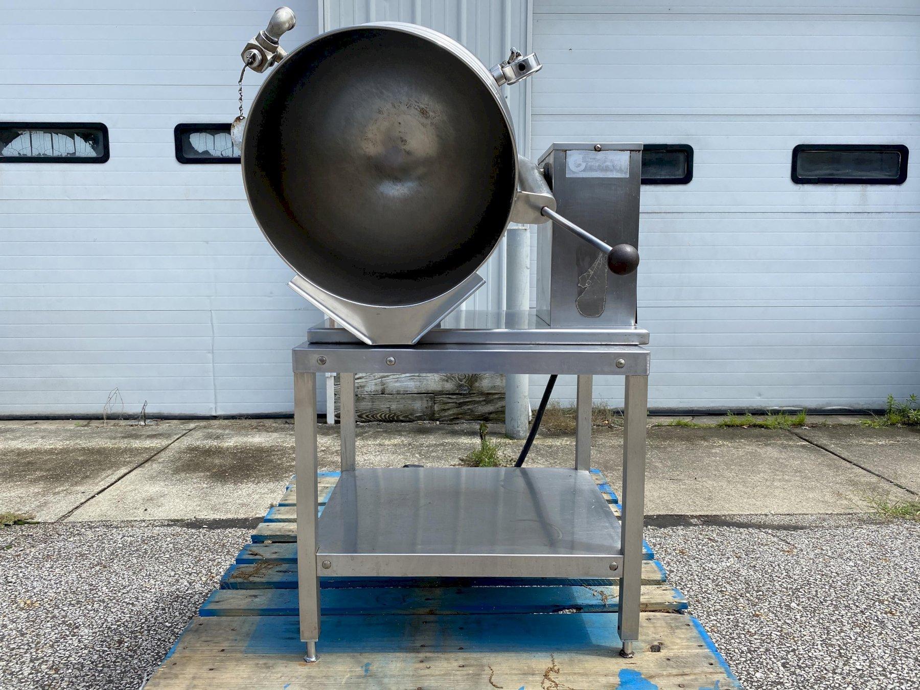 Groen TDB24 6Gallon 2/3Jacketed Tilting Steam Kettle Portage