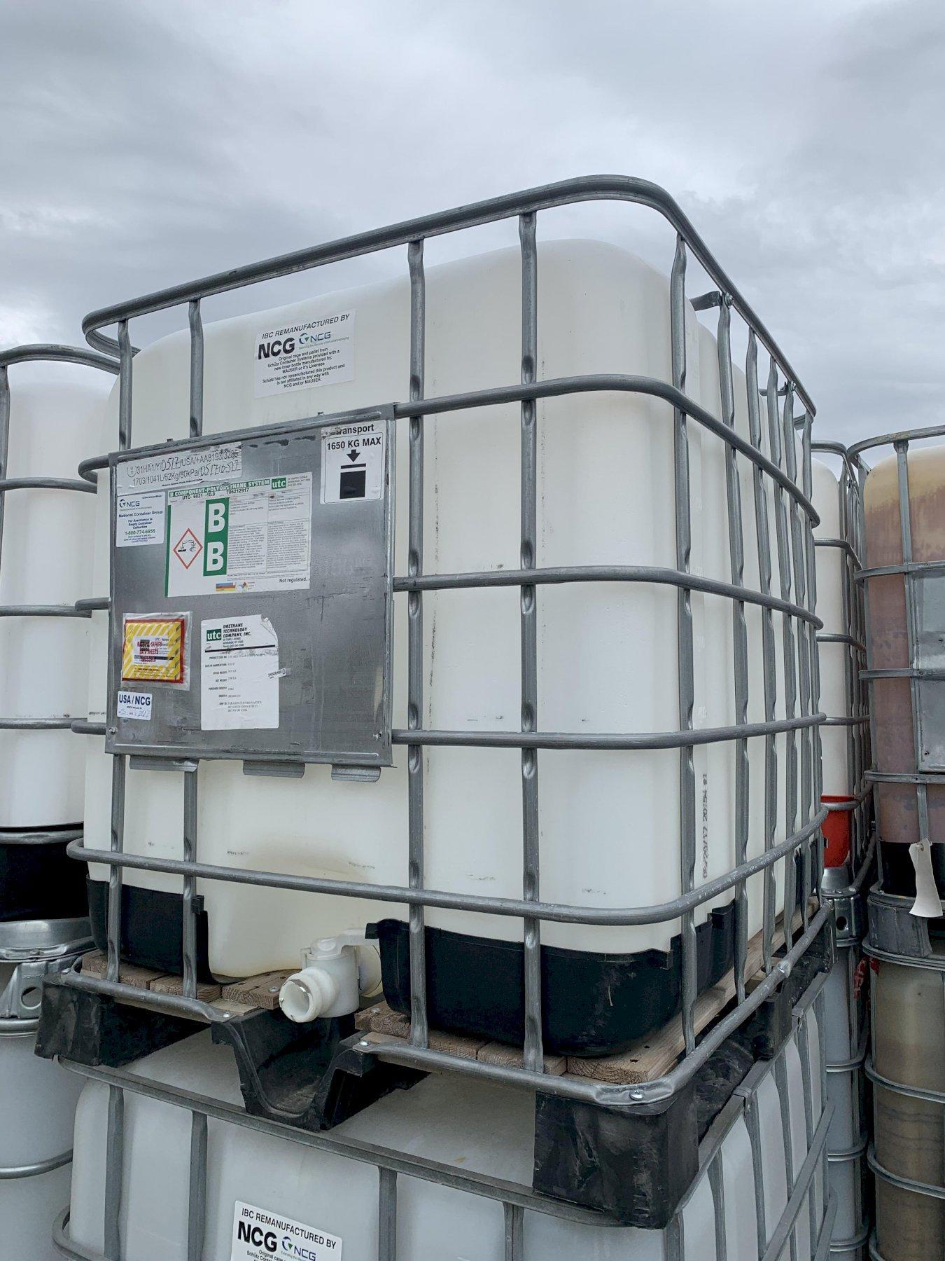 Boxes, Tote Machine Hub