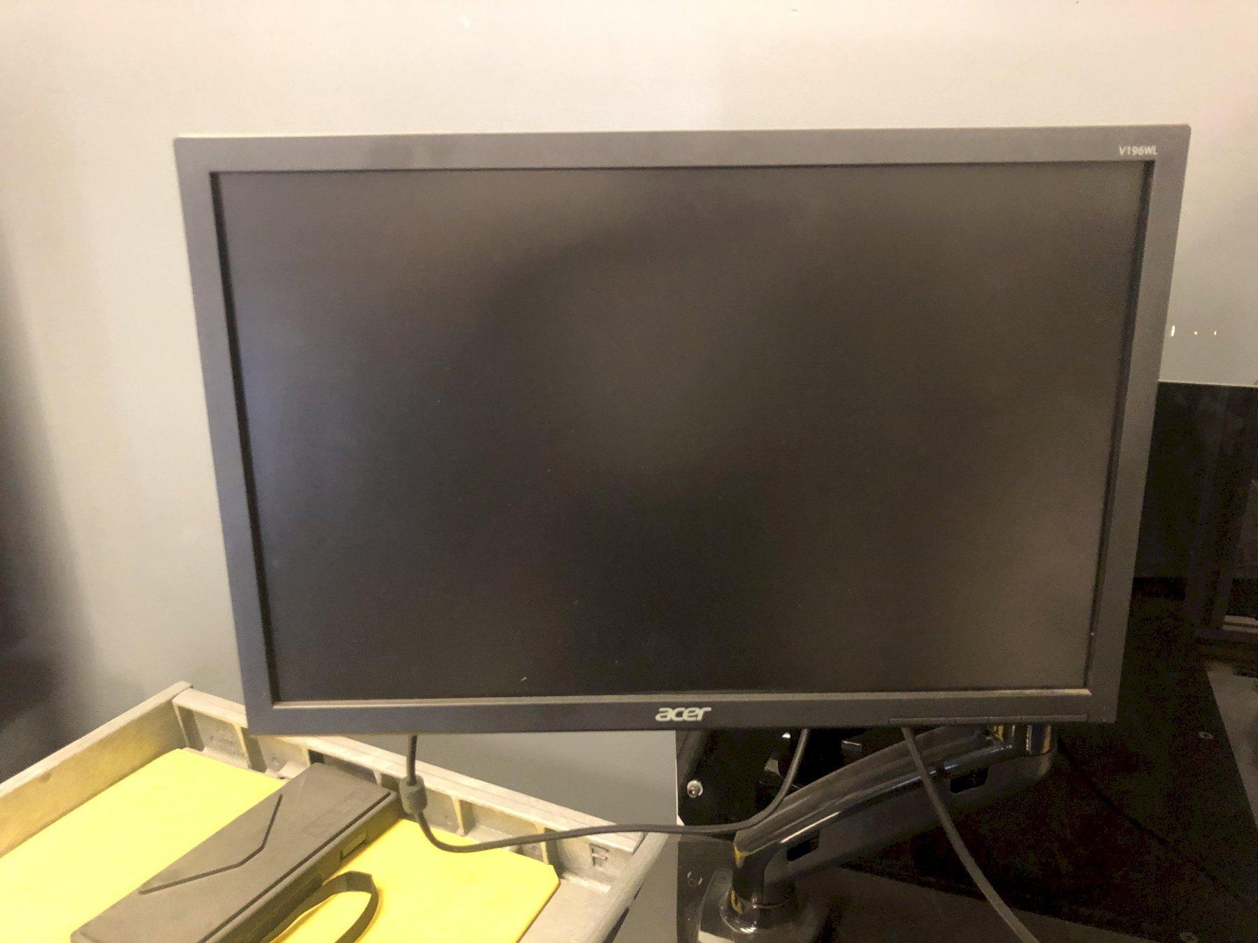 10 KW MECCO SMARTMARK MODEL 35F010SSBRBBKM UNIVERSAL FIBER LASER