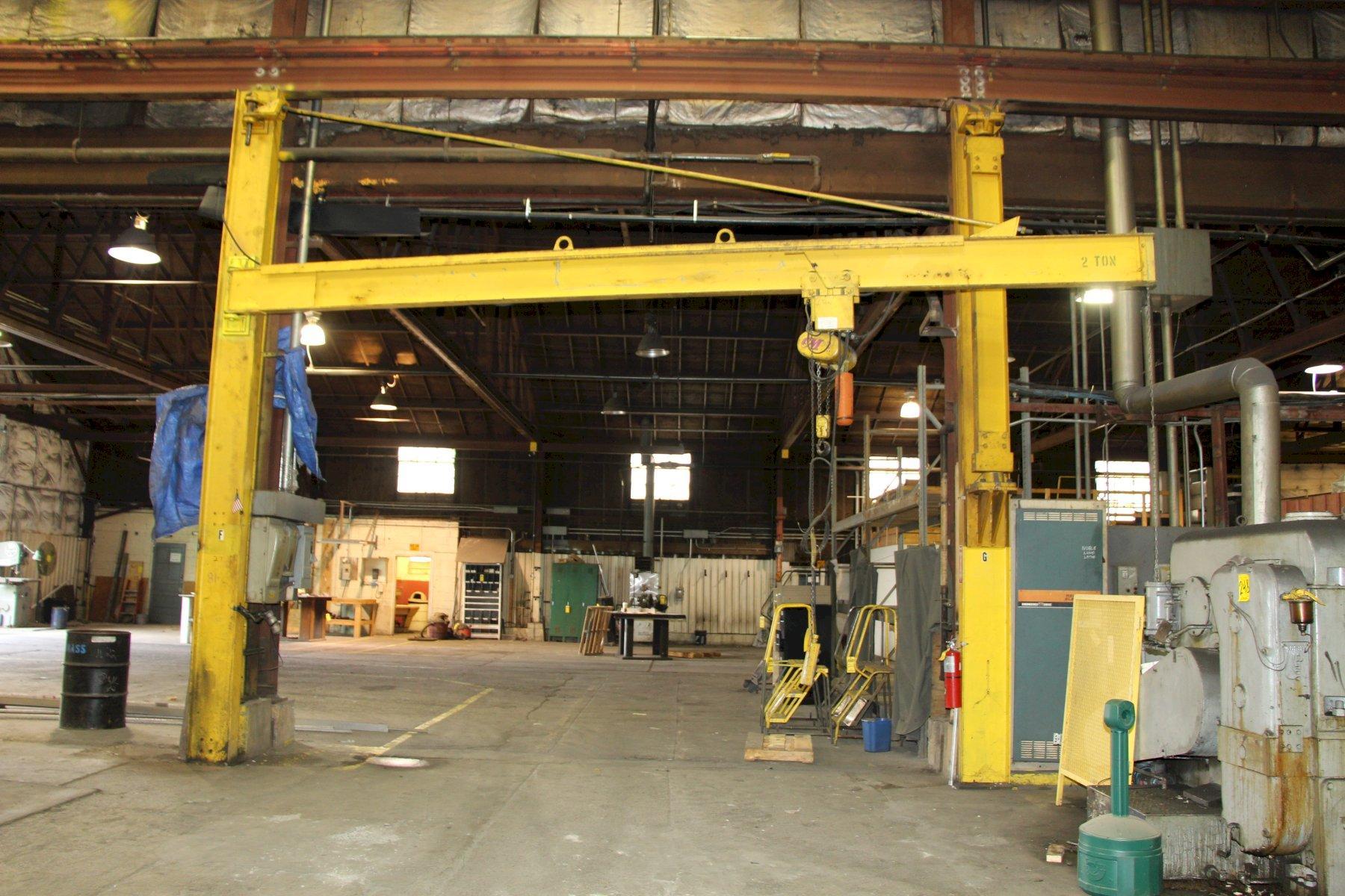 CM 04000 LB Hoists (All Types) Machine Hub