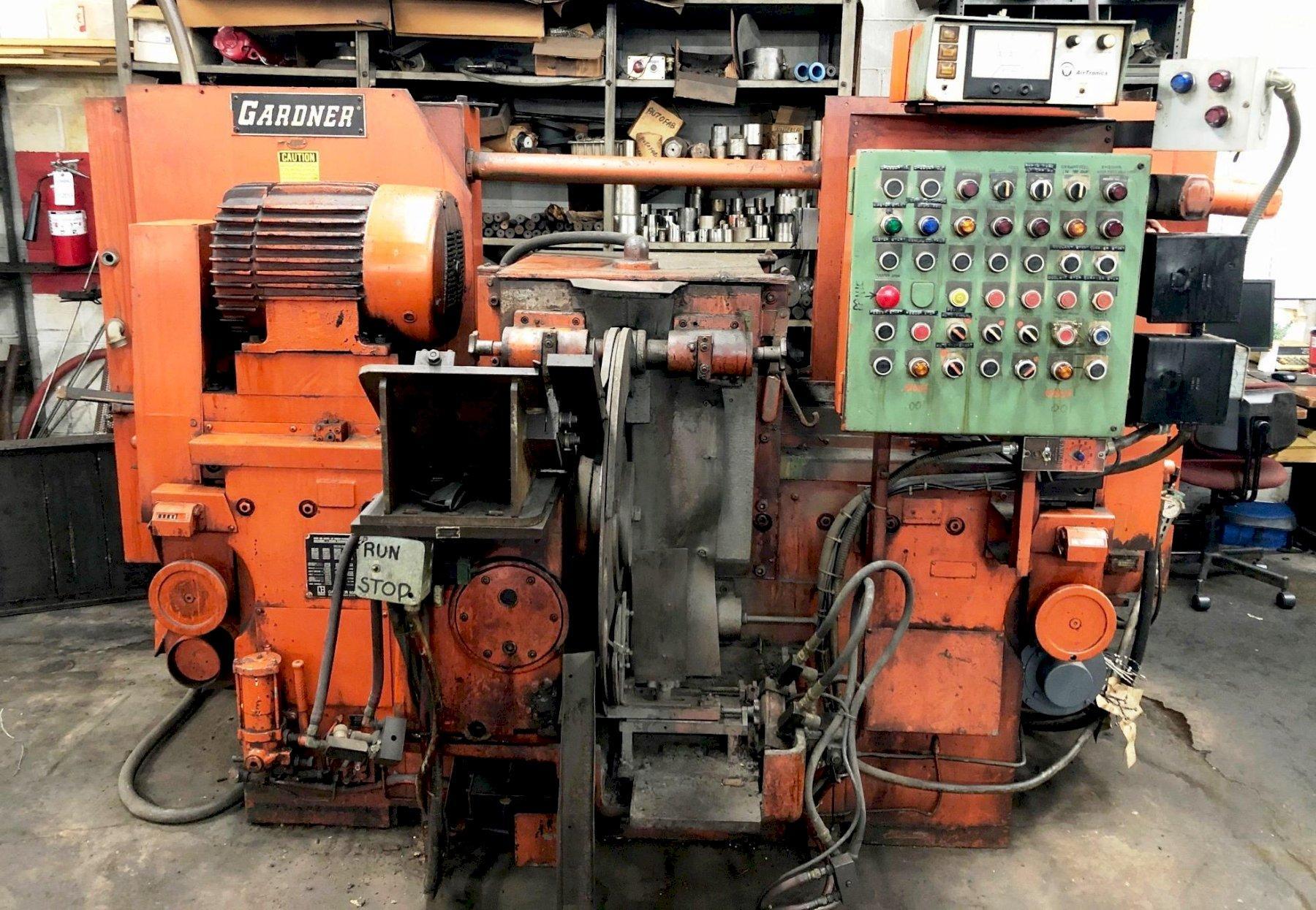 GARDNER SDG 223 Grinders, Disc Machine Hub