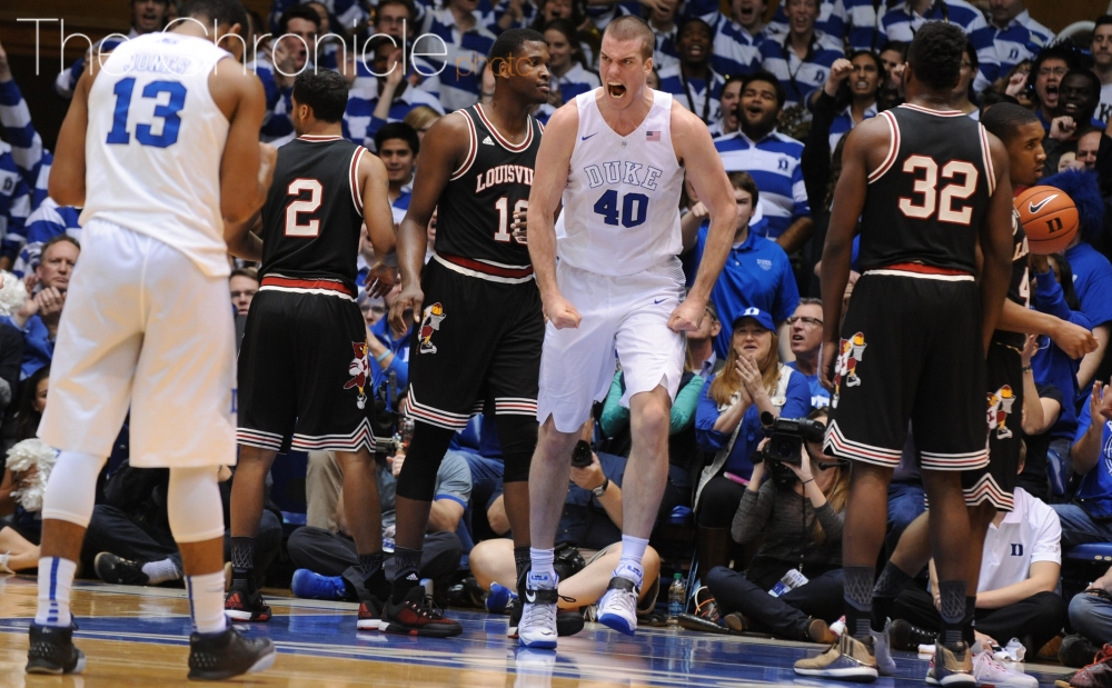 Duke men's basketball closes out No. 13 Louisville for first win