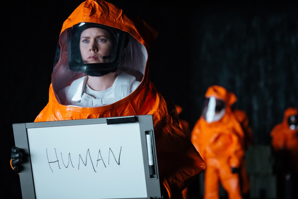 “Arrival” makes contact, brings smart scifi back into orbit Indiana