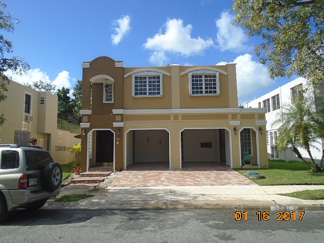 Estancias de La Fuente para Rentar/Alquilar en Toa Alta Bienes Raíces