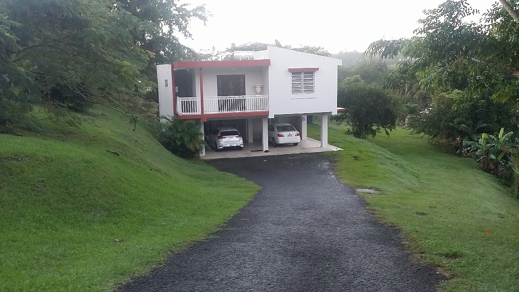 BARRIO SUD ARRIBA EN CIDRA para Compra/Venta en Cidra Bienes Raíces